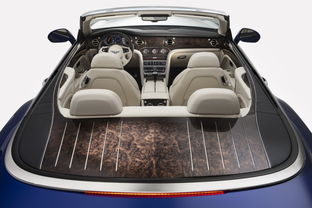 Bentley Grand convertible dettaglio