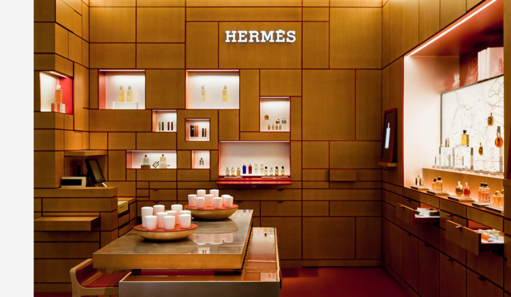 Hermes parfums Printemps corner Parigi