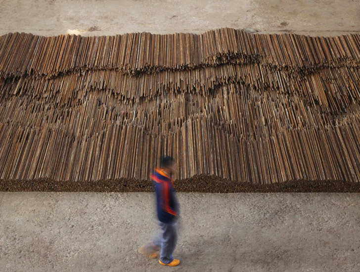 Ai Weiwei Straight installazione